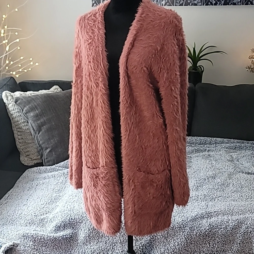🐰 Free People Fuzzy Open Front Cardigan - Pink - Picture 3 of 15